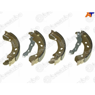 Колодки тормозные зад LADA VESTA 15-/NISSAN TIIDA 11/MARCH K12 03-10 BREMBO